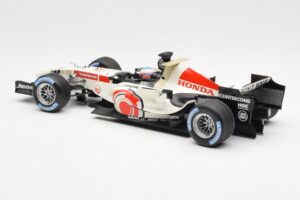 Honda Racing Team RA106 #12 J. Button F1 2006 Minichamps 1:18 100060012 Metal - imagen 5 de 6