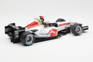 Honda RA106 Honda Racing Team R. Barrichello F1 Showcar 2006 Minichamps 1:18 08MF1-06B-CRB18 Metal - imagen 2 de 6