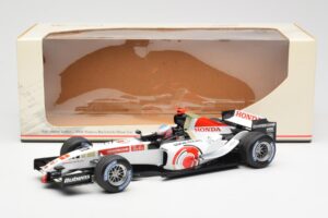Honda RA106 Honda Racing Team R. Barrichello F1 Showcar 2006 Minichamps 1:18 08MF1-06B-CRB18 Metal - imagen 6 de 6