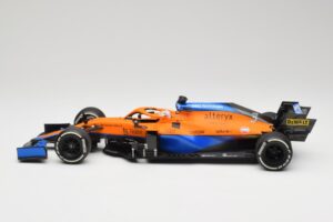 McLaren MCL35M #3 D. Ricciardo Italian GP Winner 2021 Minichamps 1:18 530213303 Resina - imagen 3 de 7