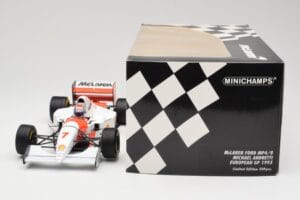 McLaren Ford MP4/8 #7 M. Andretti European GP 1993 Minichamps 1:18 530931827 Resina - imagen 7 de 7
