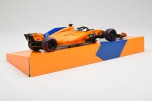 McLaren MCL33 #14 F. Alonso Canadian Grand Prix 300th Start 2018 Minichamps 1:18 533184014 Metal - imagen 3 de 6