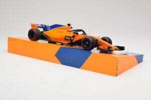 McLaren MCL33 #14 F. Alonso Canadian Grand Prix 300th Start 2018 Minichamps 1:18 533184014 Metal - imagen 4 de 6
