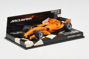 McLaren Mercedes MP4-20 G. Paffett Test Car 2006 Minichamps 1:43 530064395 Metal - imagen 2 de 5