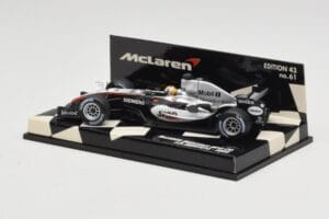 McLaren Mercedes MP4-20 #10 J-P. Montoya Race Car 2005 Minichamps 1:43 530054310 Metal - imagen 3 de 5