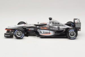 McLaren MP4-20 #9 K. Raikkonen F1 2005 Hot Wheels 1:18 H2286 Metal - imagen 3 de 6
