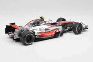 McLaren MP4-22 #2 L. Hamilton Canadian GP Winner 2007 Minichamps 1:18 530071822 Metal - imagen 2 de 6