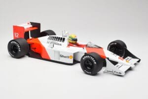 McLaren Honda MP4/4 Marlboro #12 A. Senna F1 World Champion 1988 Minichamps 1:12 540881212 Metal - imagen 4 de 6