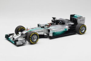 Mercedes AMG Petronas W05 #44 L. Hamilton F1 World Champion 2014 Minichamps 1:18 186140044 Metal