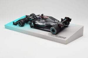 Mercedes AMG Petronas W11 #44 L. Hamilton Winner British GP 2020 Minichamps 1:18 113200444 Metal - imagen 5 de 7