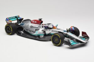 Mercedes AMG W13 E Performance Petronas #63 G. Russell Miami GP 2022 Minichamps 1:18 110220563 Metal - imagen 4 de 7