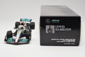 Mercedes AMG W13 E Performance Petronas #44 L. Hamilton Spanish GP 2022 Minichamps 1:18 110220044 Metal - imagen 6 de 7