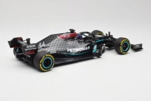 Mercedes AMG W11 Petronas #44 L. Hamilton Styrian GP Winner 2020 Minichamps 1:18 110200244 Resina - imagen 2 de 7