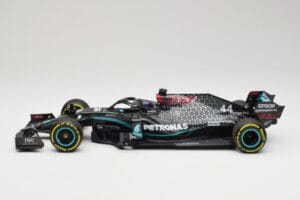 Mercedes AMG W11 Petronas #44 L. Hamilton Styrian GP Winner 2020 Minichamps 1:18 110200244 Resina - imagen 3 de 7