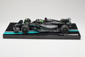Mercedes AMG W14 E Performance Petronas #63 G. Russell Bahrain GP 2023 Minichamps 1:18 113230163 Resina