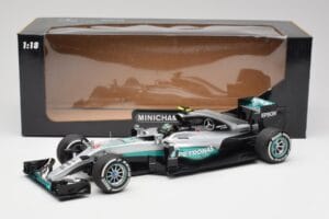 Mercedes AMG W07 #6 N. Rosberg Australia GP Winner 2016 Minichamps 1:18 110160006 Metal - imagen 6 de 7
