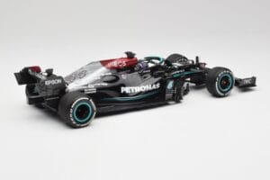 Mercedes AMG W12 #44 L. Hamilton Bahrain GP 2021 Minichamps 1:18 110210144 Metal - imagen 2 de 7
