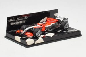 MF1 M16 Toyota #18 T. Monteiro F1 2006 Minichamps 1:43 400060018 Metal - imagen 2 de 5