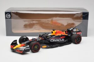 Oracle Red Bull Racing RB18 #1 M. Verstappen Winner Belgian GP 2022 Minichamps 1:18 110221401 Metal - imagen 7 de 7