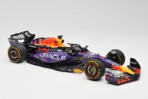 Oracle Red Bull Racing RB19 #33 M. Verstappen Las Vegas GP Winner 2023 Minichamps 1:18 110232201 Resina - imagen 4 de 7