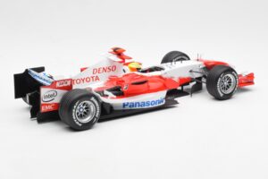Panasonic Toyota Racing TF106 #8 R. Schumacher F1 2006 Minichamps 1:18 100060007 Metal - imagen 2 de 6