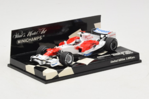 Toyota TF108 #9 J. Trulli Panasonic Toyota Racing Showcar F1 2008 Minichamps 1:43 400080081 Metal - imagen 2 de 5