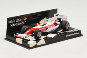 Toyota TF109 #9 J. Trulli Panasonic Toyota Racing Showcar F1 2009 Minichamps 1:43 400090079 Metal - imagen 2 de 5