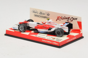 Panasonic Toyota Racing TF108 T. Glock F1 Showcar 2008 Minichamps 1:43 403080082 Metal - imagen 3 de 5