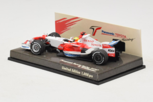 Toyota TF107 #11 R. Schumacher Panasonic Toyota Racing F1 2007 Minichamps 1:43 AM601286 Metal - imagen 3 de 5