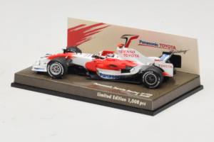 Toyota TF108 Panasonic #12 J. Trulli F1 2008 Minichamps 1:43 AM611513 Metal - imagen 3 de 5