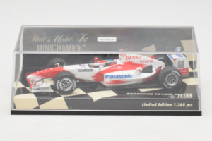 Toyota TF104 Panasonic #16 R. Zonta Panasonic Toyota Racing 2004 Minichamps 1:43 400040116 Metal - imagen 4 de 5