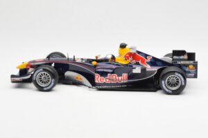 Red Bull Racing Cosworth RB1 #15 C. Klien F1 2005 Minichamps 1:18 100050015 Metal - imagen 3 de 6