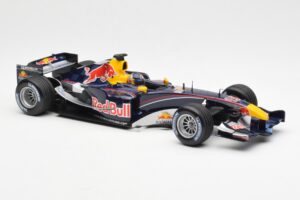 Red Bull Racing Cosworth RB1 #15 C. Klien F1 2005 Minichamps 1:18 100050015 Metal - imagen 4 de 6