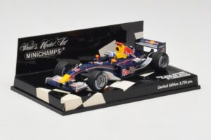 Red Bull Racing D. Coulthard Showcar 2005 Minichamps 1:43 400050084 Metal - imagen 2 de 5