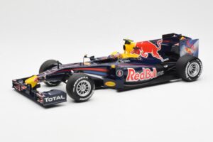 Red Bull RB6 #7 M. Webber Red Bull Racing Showcar 2010 Minichamps 1:18 150100076-R1 Metal
