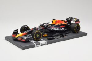 Oracle Red Bull Racing RB18 #33 M. Verstappen Belgian GP 2022 Minichamps 1:18 113221401 Resina - imagen 2 de 7