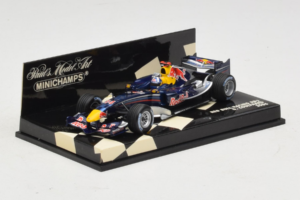 Red Bull Racing RB2 #14 D. Coulthard F1 2006 Minichamps 1:43 400060014 Metal - imagen 2 de 5