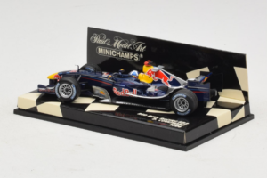 Red Bull Racing RB2 #14 D. Coulthard F1 2006 Minichamps 1:43 400060014 Metal - imagen 3 de 5