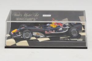 Red Bull Racing RB2 #14 D. Coulthard F1 2006 Minichamps 1:43 400060014 Metal - imagen 5 de 5