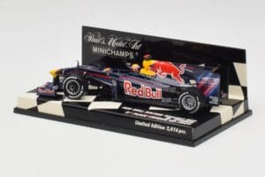 Red Bull Racing Renault RB5 #14 M. Webber Race Car 2009 Minichamps 1:43 400090114 Metal - imagen 3 de 5