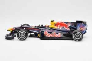 Red Bull Racing Renault RB6 #6 M. Webber F1 2010 Minichamps 1:18 110100006 Metal - imagen 3 de 6