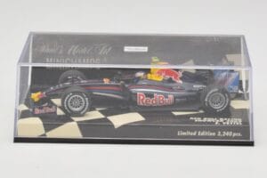 Red Bull Racing Renault RB5 #15 S. Vettel Showcar 2009 Minichamps 1:43 400090085 Metal - imagen 5 de 5