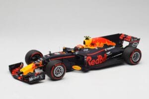 Red Bull Racing RB13 Tag Heuer #33 M. Verstappen Australian GP 2017 Minichamps 1:18 110170033 Resina