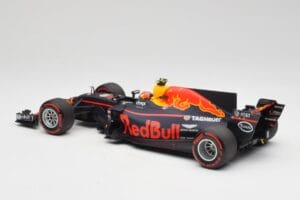 Red Bull Racing RB13 Tag Heuer #33 M. Verstappen Australian GP 2017 Minichamps 1:18 110170033 Resina - imagen 5 de 7