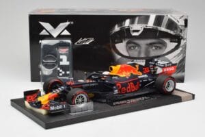Red Bull RB15 #33 M. Verstappen Brazil GP Winner 2019 Minichamps 1:18 113191933 Metal - imagen 6 de 7