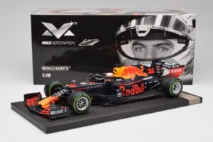 Red Bull RB15 #33 M. Verstappen German GP Winner Wet 2019 Minichamps 1:18 113191133 Metal - imagen 6 de 7