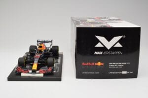 Red Bull RB16B #33 M. Verstappen France GP Winner 2021 Minichamps 1:18 113210833 Metal - imagen 7 de 7