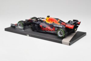 Red Bull RB16B #33 M. Verstappen Emilia Romagna GP Winner 2021 Minichamps 1:18 113210233T Metal - imagen 5 de 6