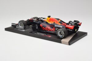 Red Bull RB16B #33 M. Verstappen Styrian & Austrian GP Winner 2021 Minichamps 1:18 113210933 Metal - imagen 5 de 6