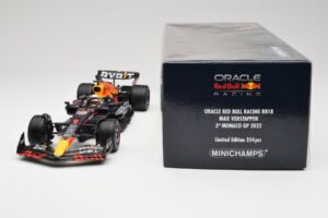 Red Bull RB18 #1 M. Verstappen Monaco GP 3rd Wet 2022 Minichamps 1:18 110220701 Metal - imagen 7 de 7